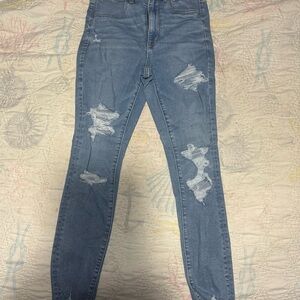 American Eagle Outfitters Light Blue Distressed Skinny Jeans